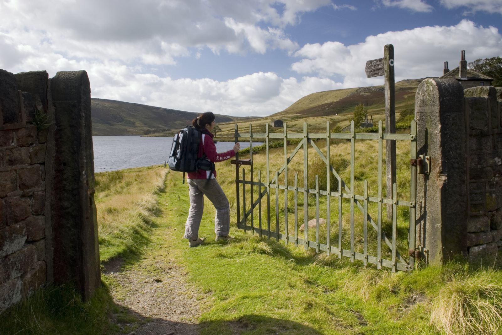 Reservoir Gate Cr Faces & Places Photography